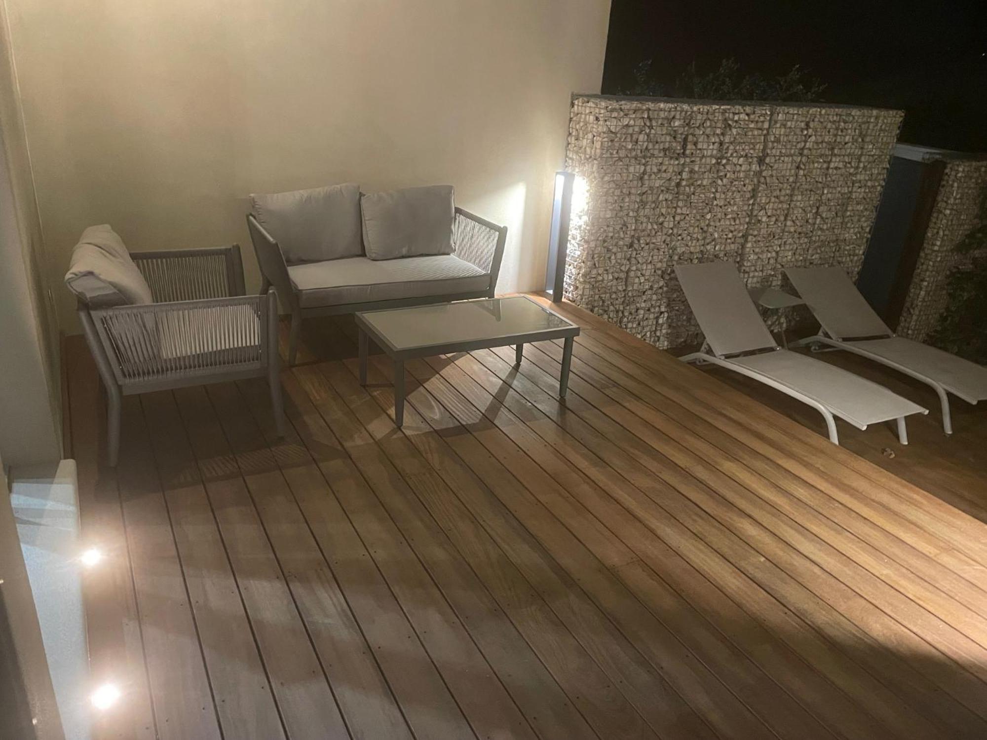 Avec Jacuzzi Holiday home *